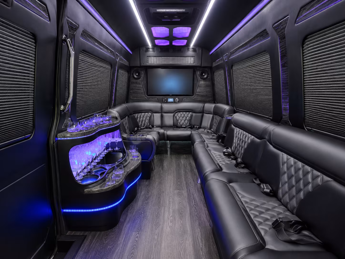 bus rental options for cleveland trips
