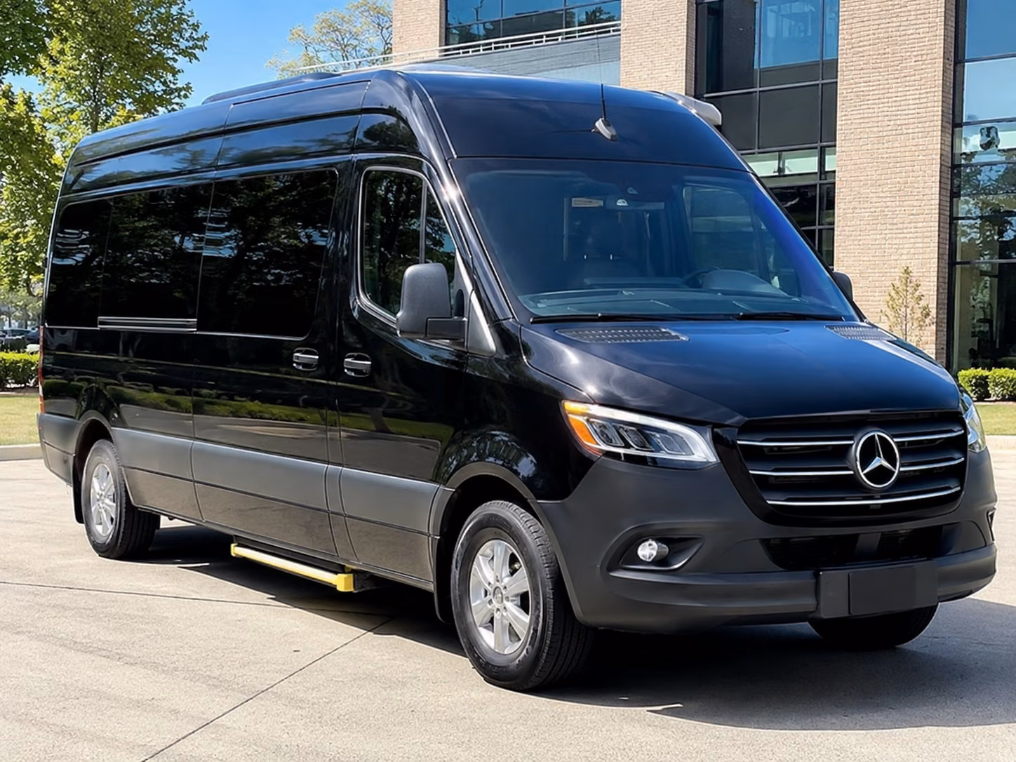 cleveland custom day trip and driving tour bus rentals