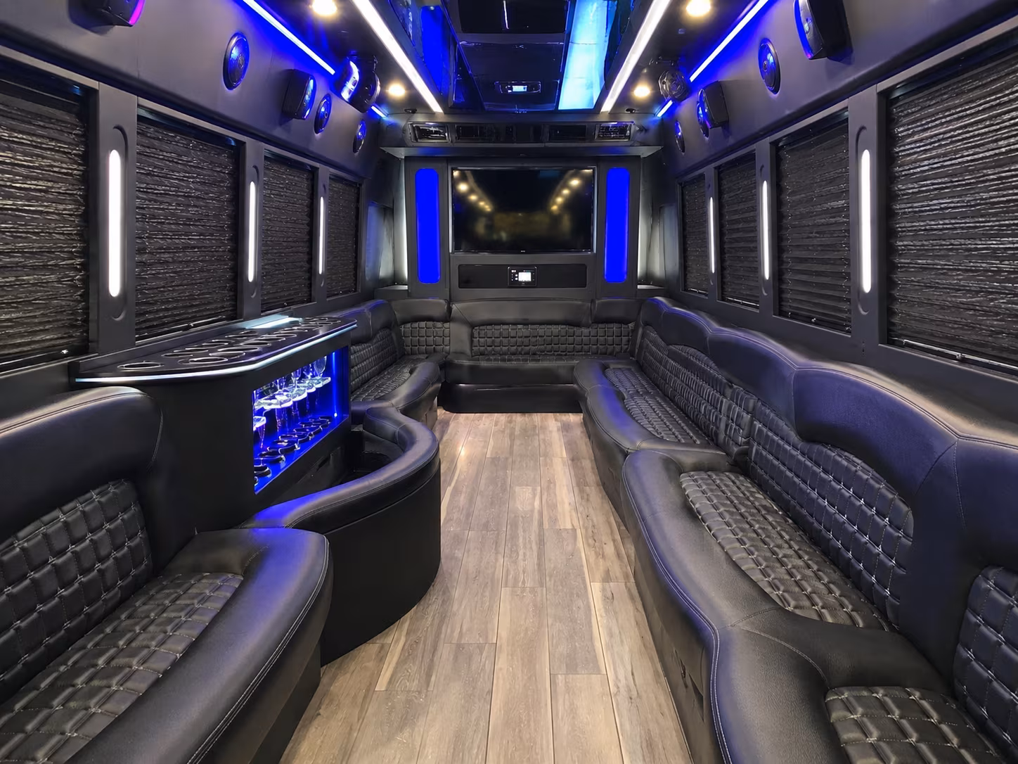 rent a cleveland prom party bus or charter bus today